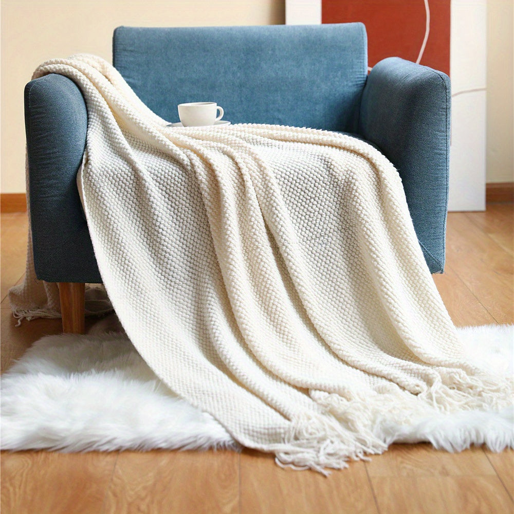 CozyWeave - Knitted Pompom Throw Blanket