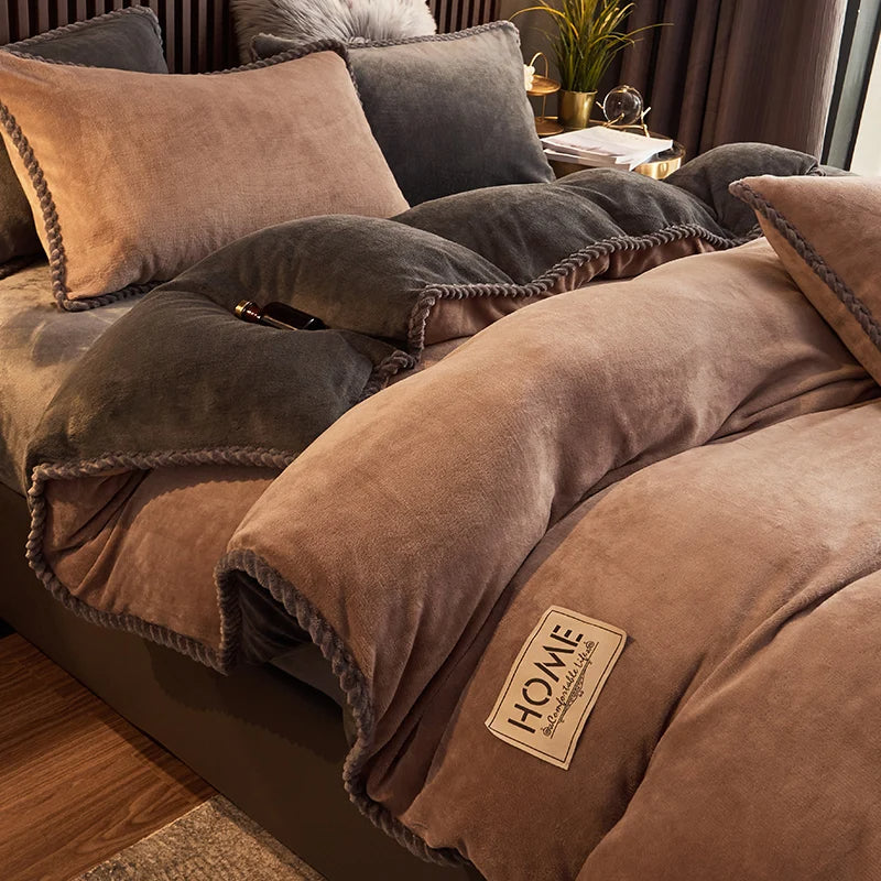PlushHaven - Cozy Fleece Velvet Duvet Cover Set