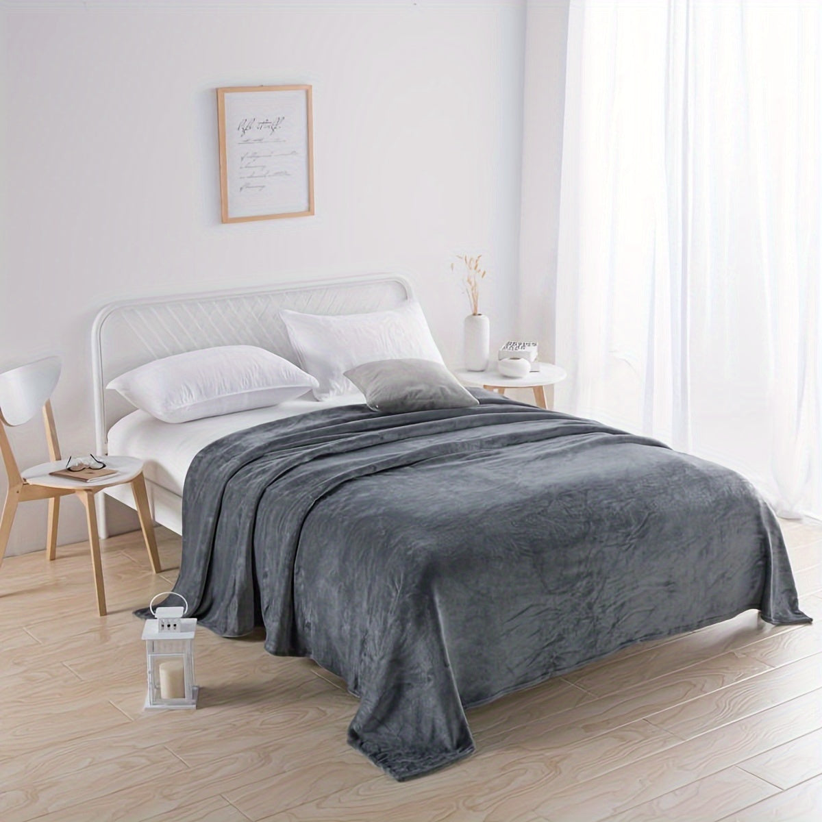 UrsaWeave - Soft Warm Flannel Throw for All Seasons