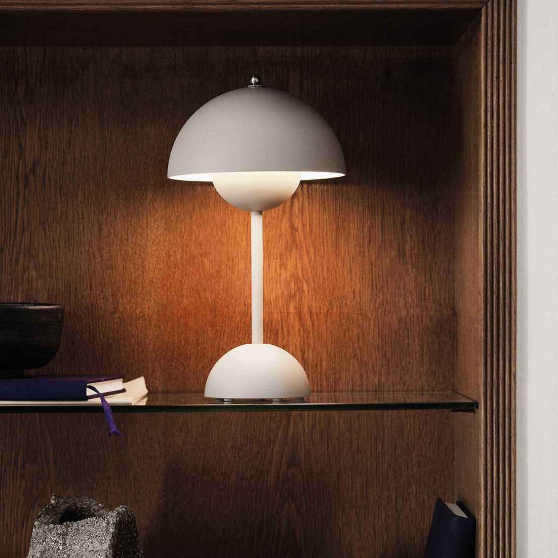 Luvara - Dimmable LED Table Lamp for Living Room and Bedroom