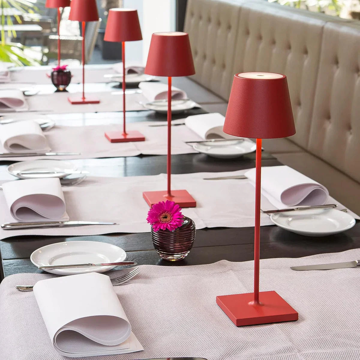 Zambrio - Elegant Rechargeable Wireless Table Lamp