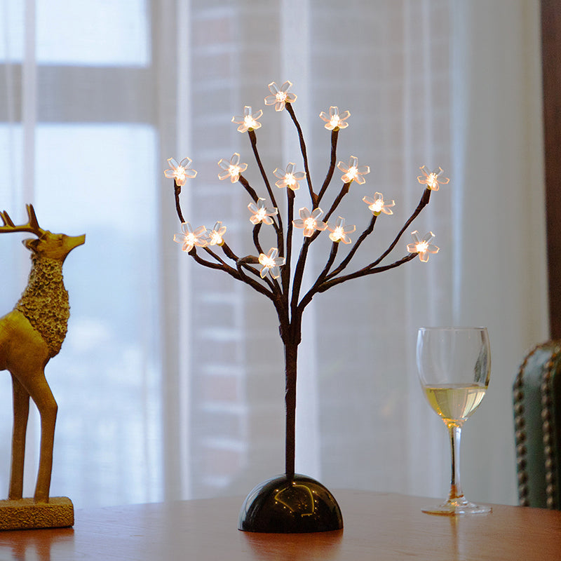 SilkBloom - Delicate Flower Table Lamp