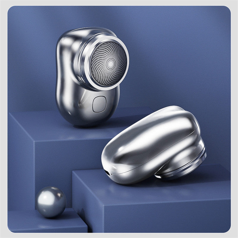 QuickTrim - Compact Cordless Electric Shaver for a Flawless Look