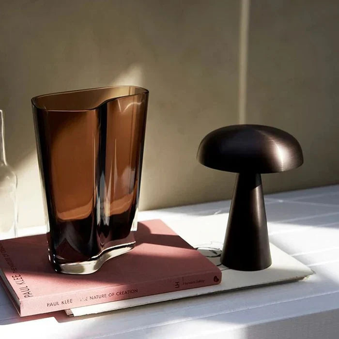 ShroomLite - Éclairage de Table Portable Élégant