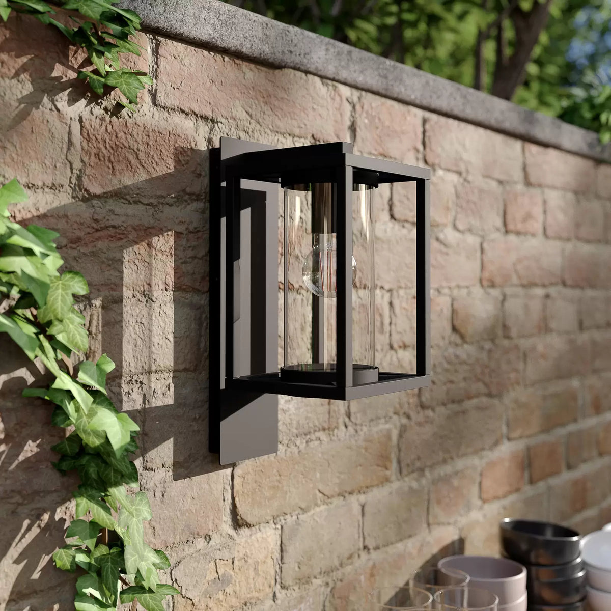Ferda - Modern Outdoor Wall Sconce