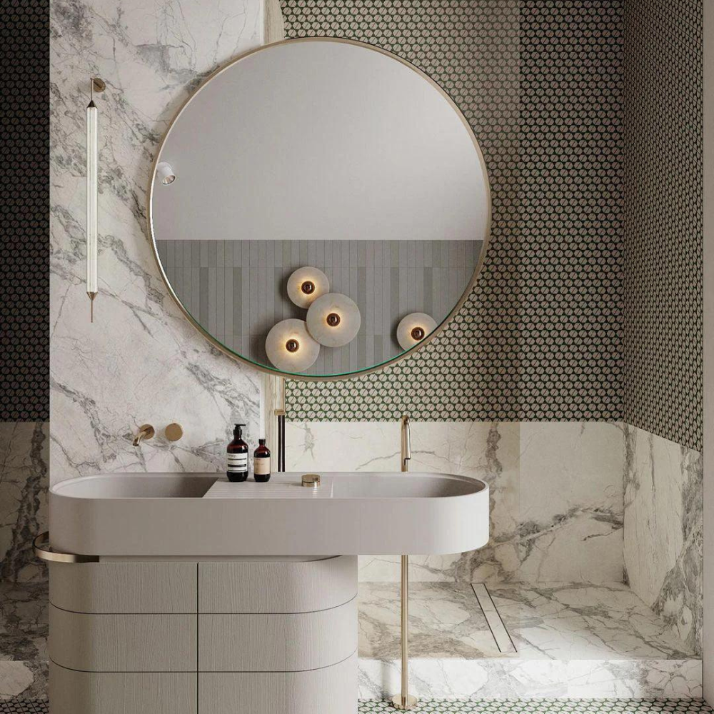 Aurora d'Or - Round Alabaster and Aluminum Wall Sconce