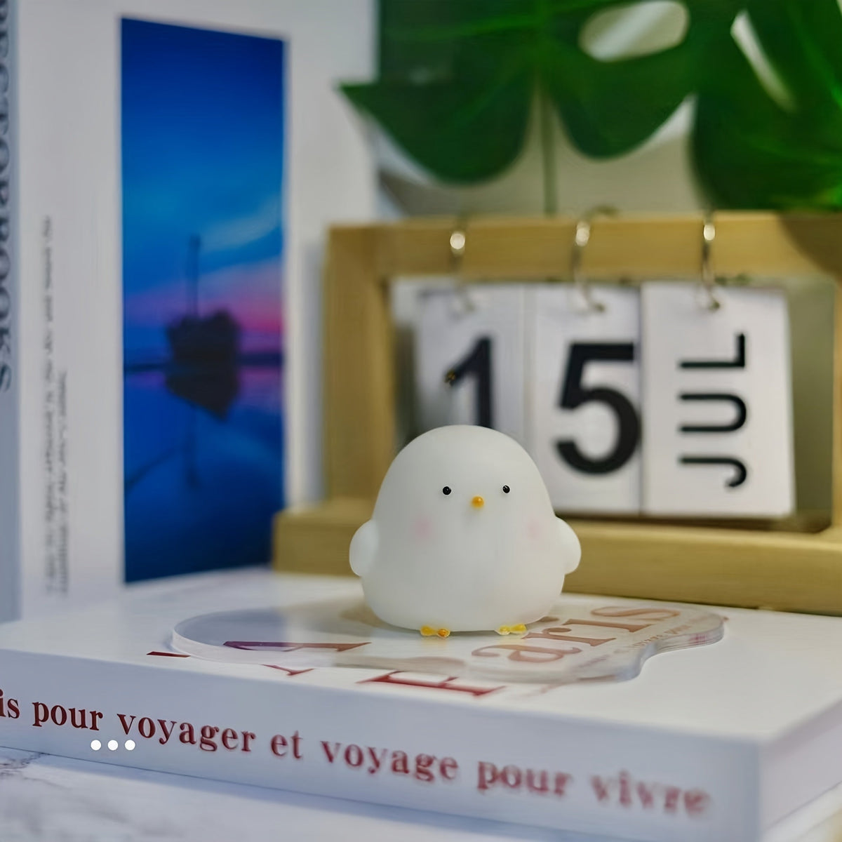 LumiKuiken - Chick LED Table Lamp with Soft, Soothing Light