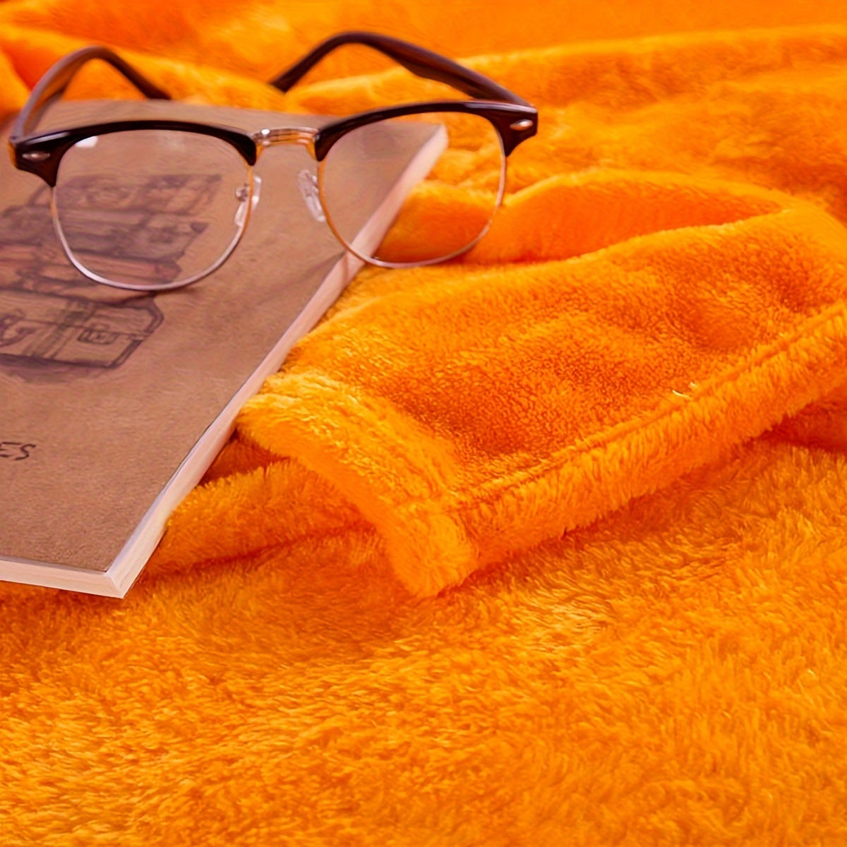 LuxeSoft - Premium Ultra-Soft Warm Flannel Fleece Throw