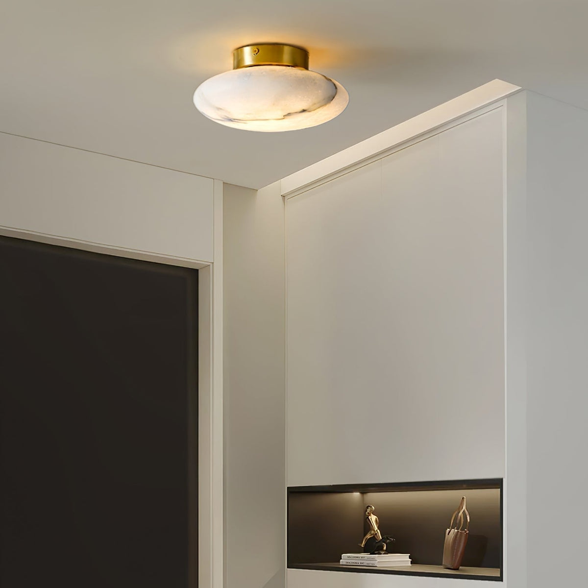 LumiereWand - Minimalist Alabaster and Brass Wall Sconce