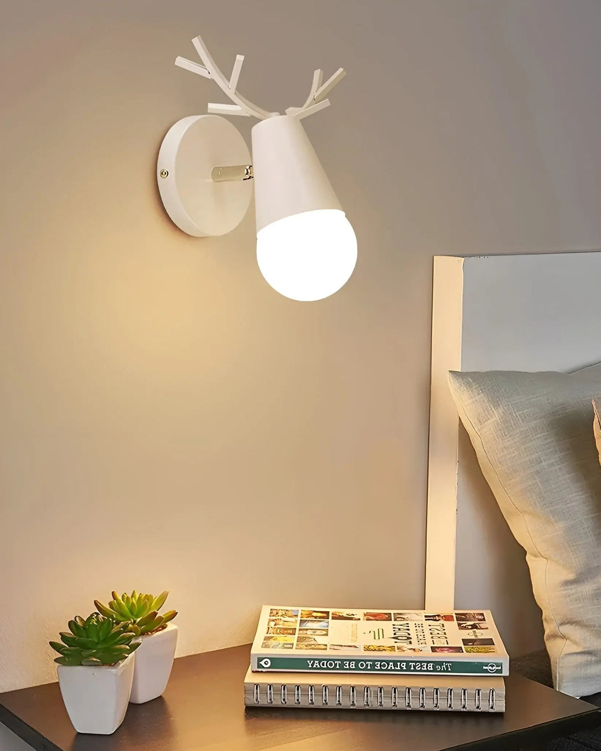 Nordic Glow - Scandinavian Antler-Shaped LED Wall Sconce