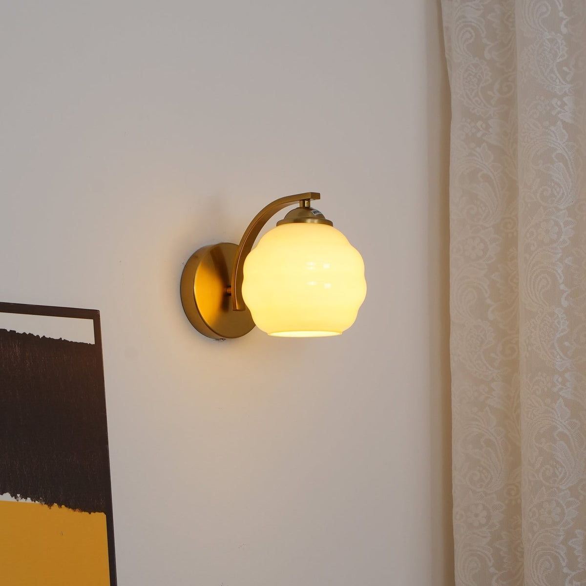 VintageGlam - Art Deco Wall Sconce for Timeless Interiors
