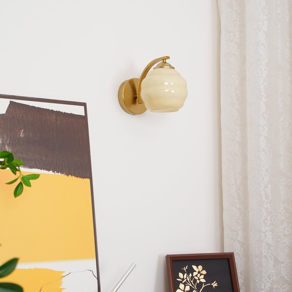VintageGlam - Art Deco Wall Sconce for Timeless Interiors