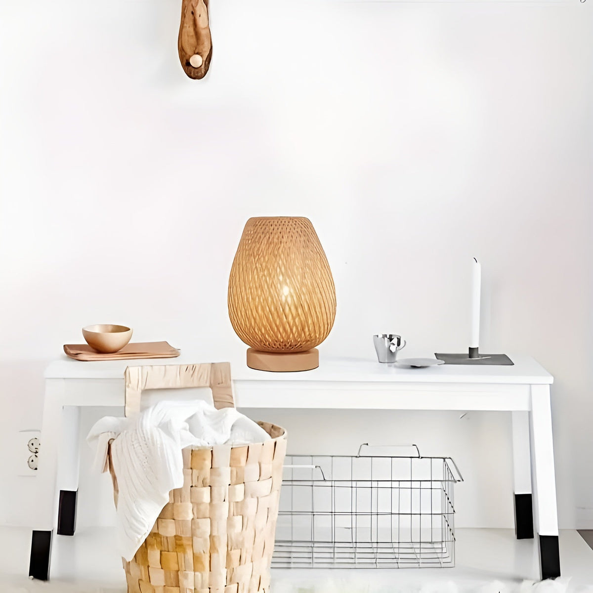BambooAura - USB-Powered Bamboo Table Lamp