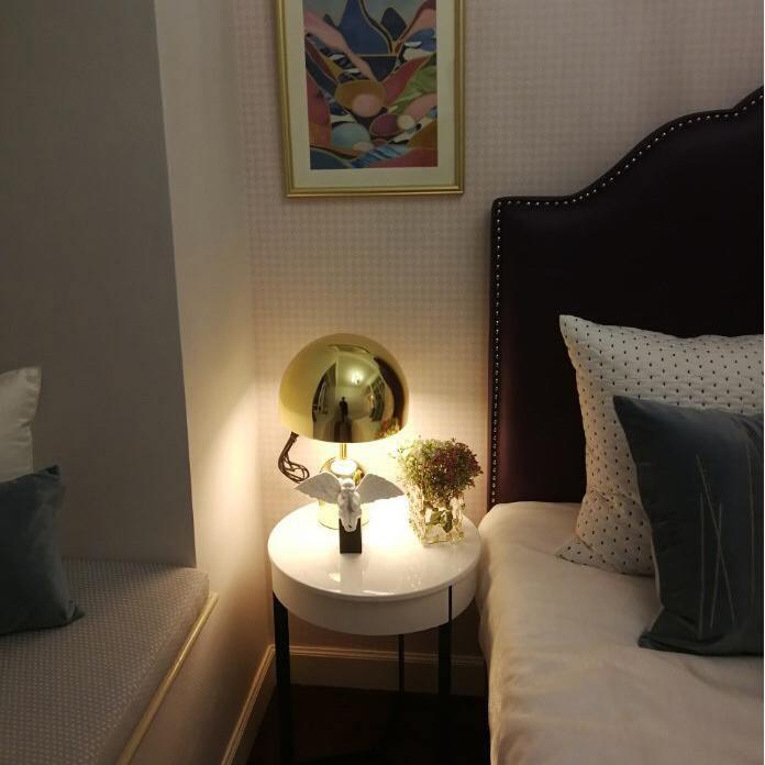 ChimeGlow Lamp - Elegant Bell-Shaped Lamp for the Home
