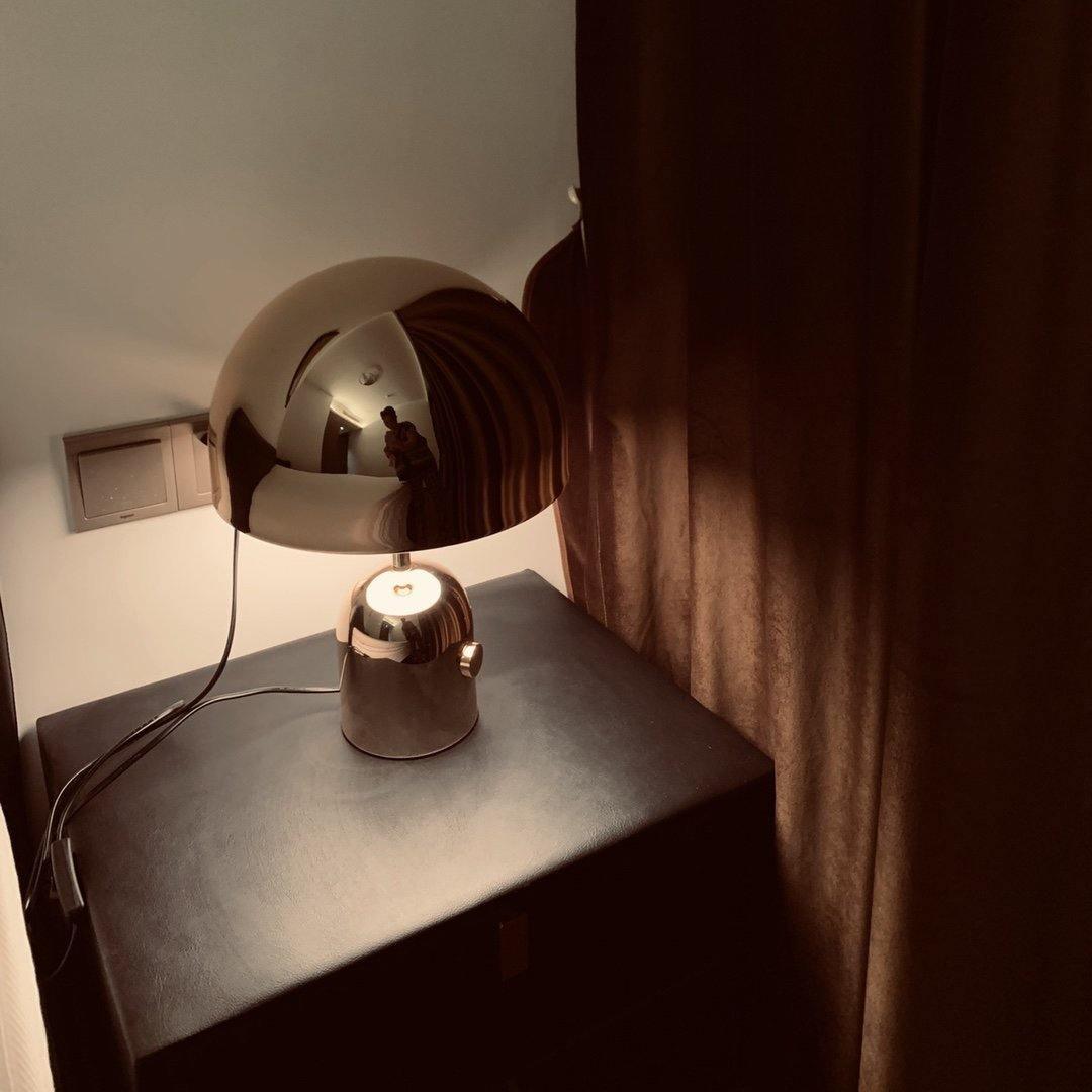 ChimeGlow Lamp - Elegant Bell-Shaped Lamp for the Home