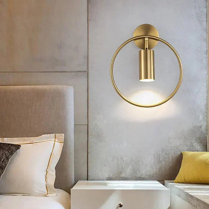 FlammeLuxe - Gold Wall Sconce for a Warm Ambiance