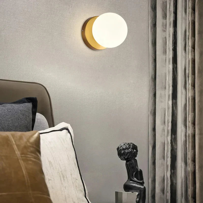 GlowFrame - Modern LED Wall Sconce for Ambient Lighting