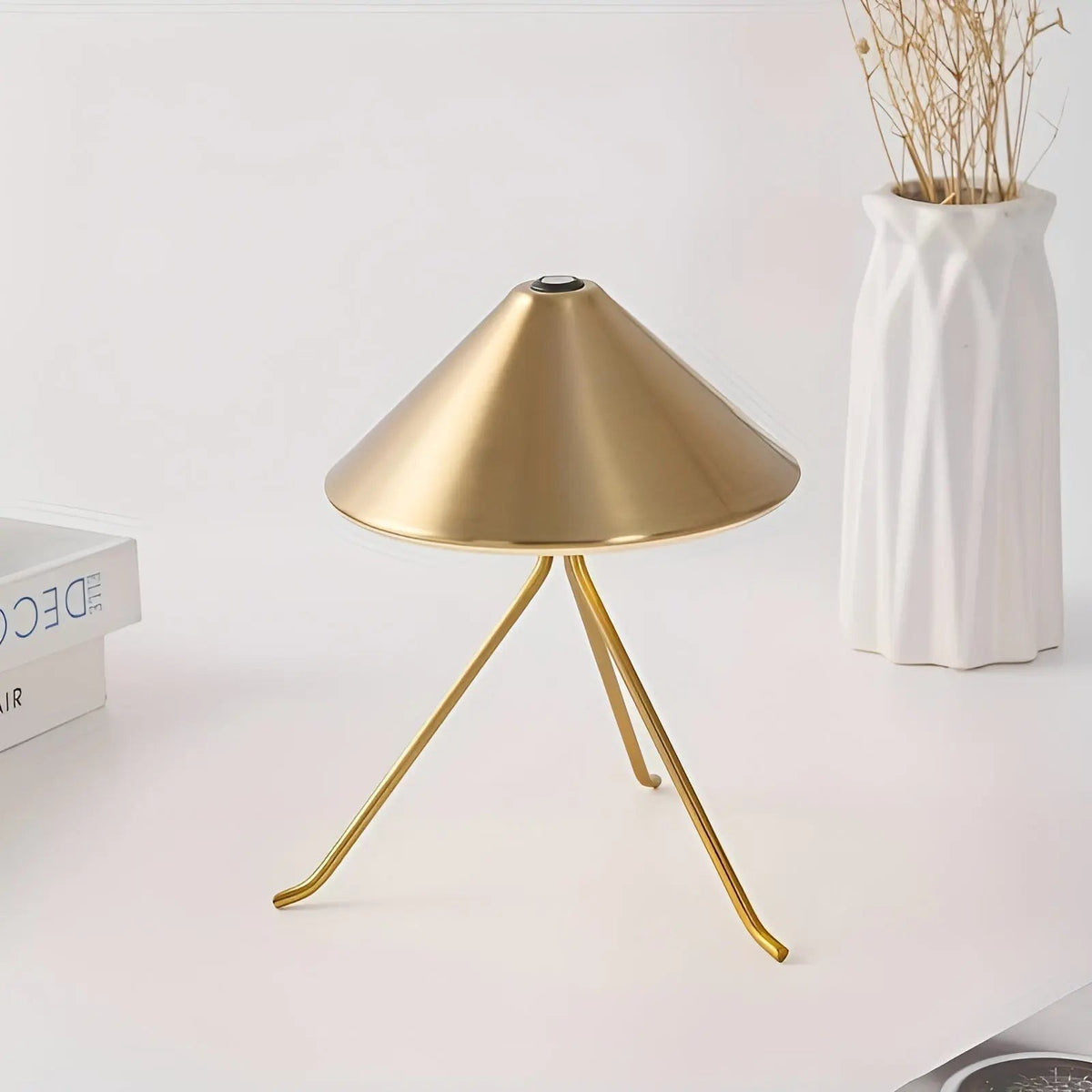 Artisyn - Rechargeable USB LED Table Lamp with Chic Design