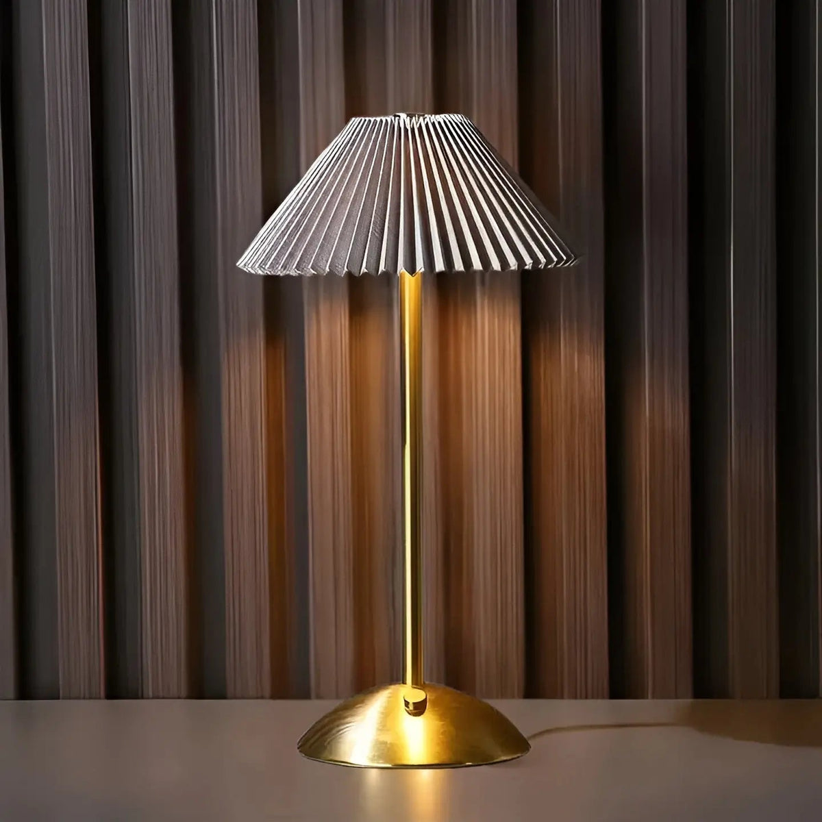 VersaLight - Cordless Design Lamp for Elegant Lighting