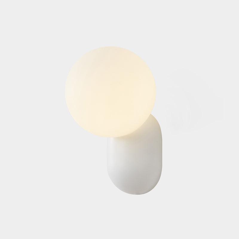 Utique - Elegant and Efficient Resin LED Wall Sconce