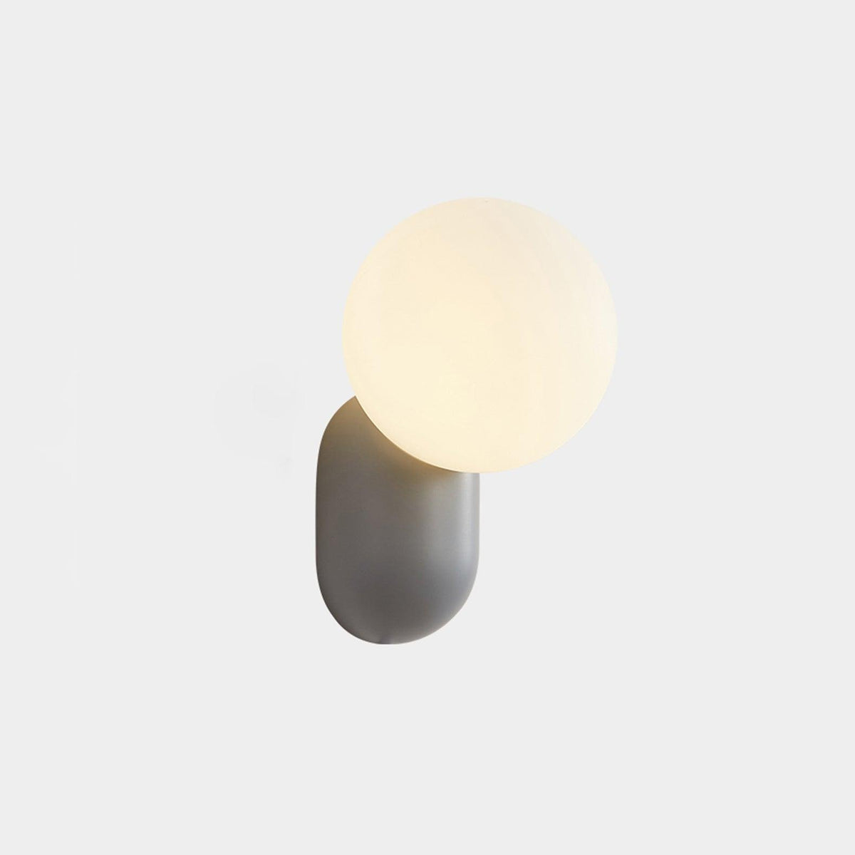 Utique - Elegant and Efficient Resin LED Wall Sconce