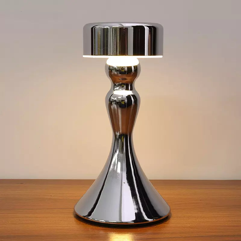 Wattelle - Cordless Table Lamp with Wireless Charger