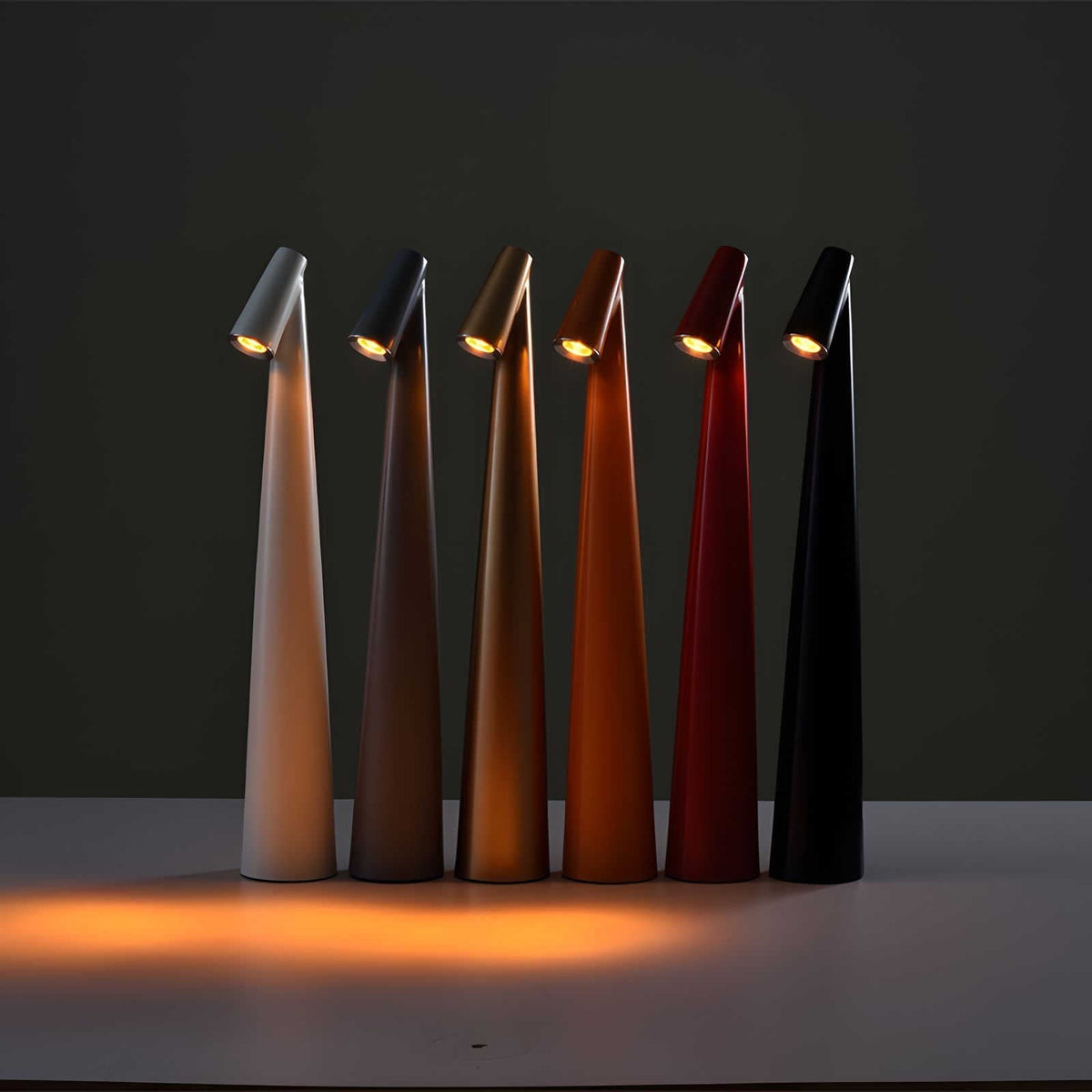 LunaSlim - Elegant Cordless Table Lamp with Adjustable Brightness