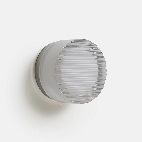 LumLight Wall Sconce - Modern LED Lighting for Indoors and Outdoors