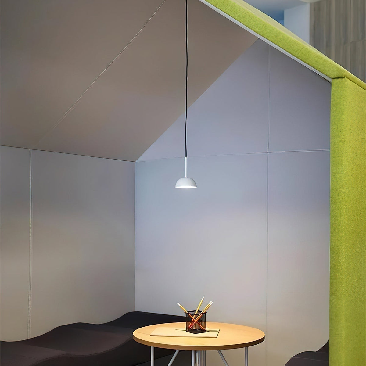 LumiereChic - Elegant Geometric Metal Pendant Light