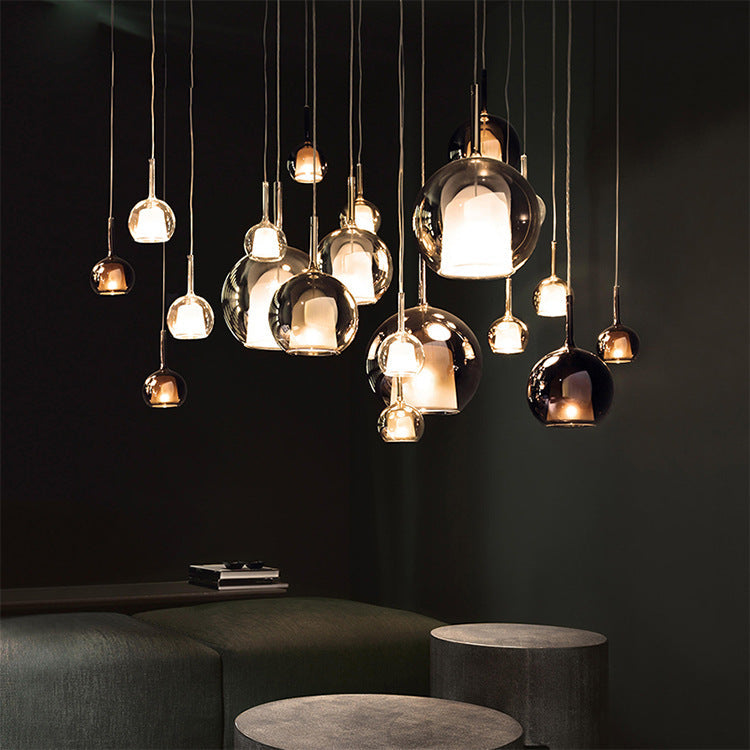 NoordLicht - Elegant Scandinavian Glass and Metal Pendant Light