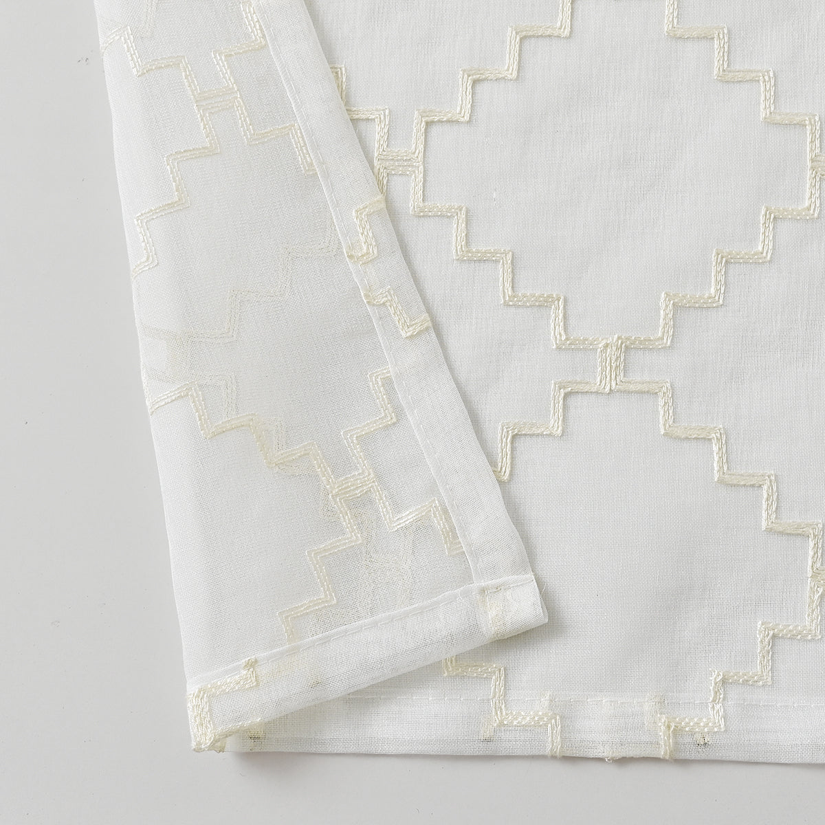 Ijaelle - Luxury Blackout Curtains for Serene Interiors