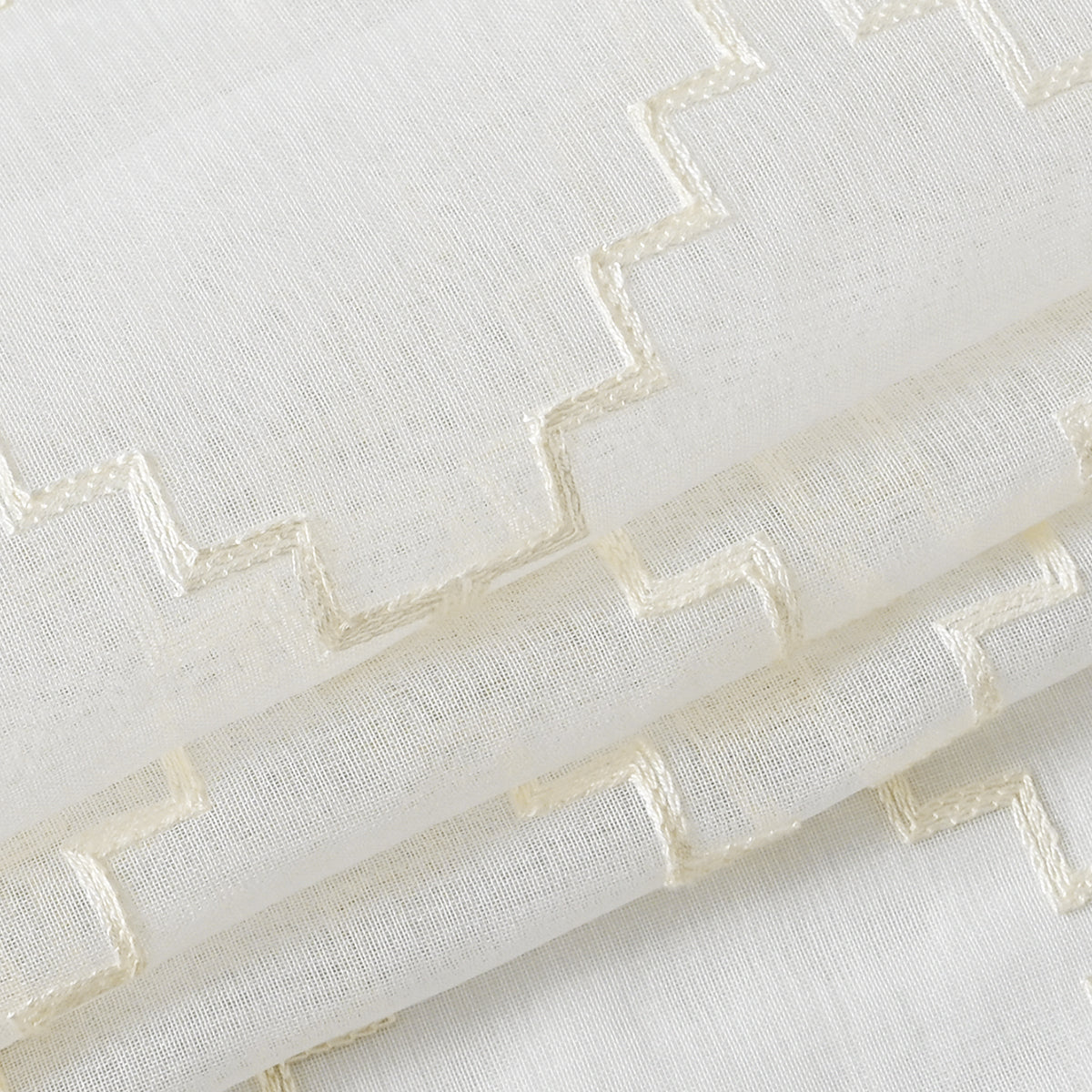 Ijaelle - Luxury Blackout Curtains for Serene Interiors