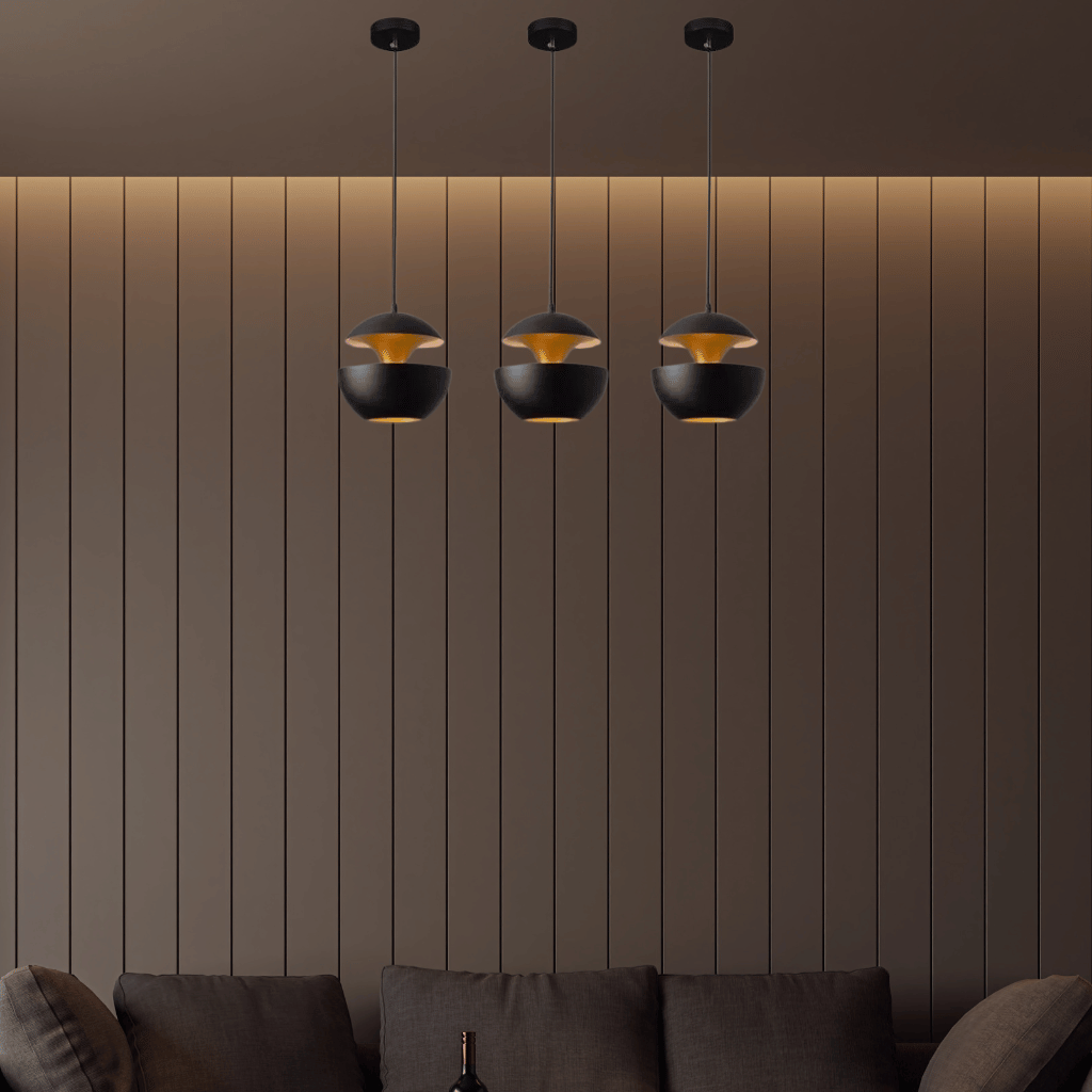 GoldGlow - Luxury Gold Pendant Light for Elegant Dining Rooms