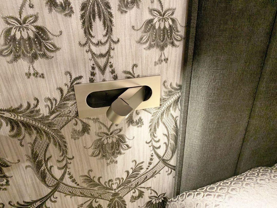 Muriflex - Adjustable LED Bedside Reading Lamp