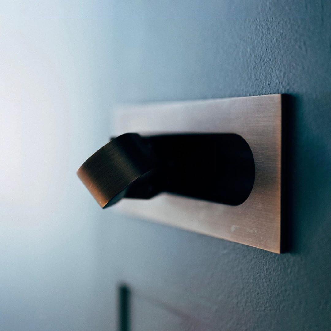 LumiNook - Adjustable Modern Bedside Lamp
