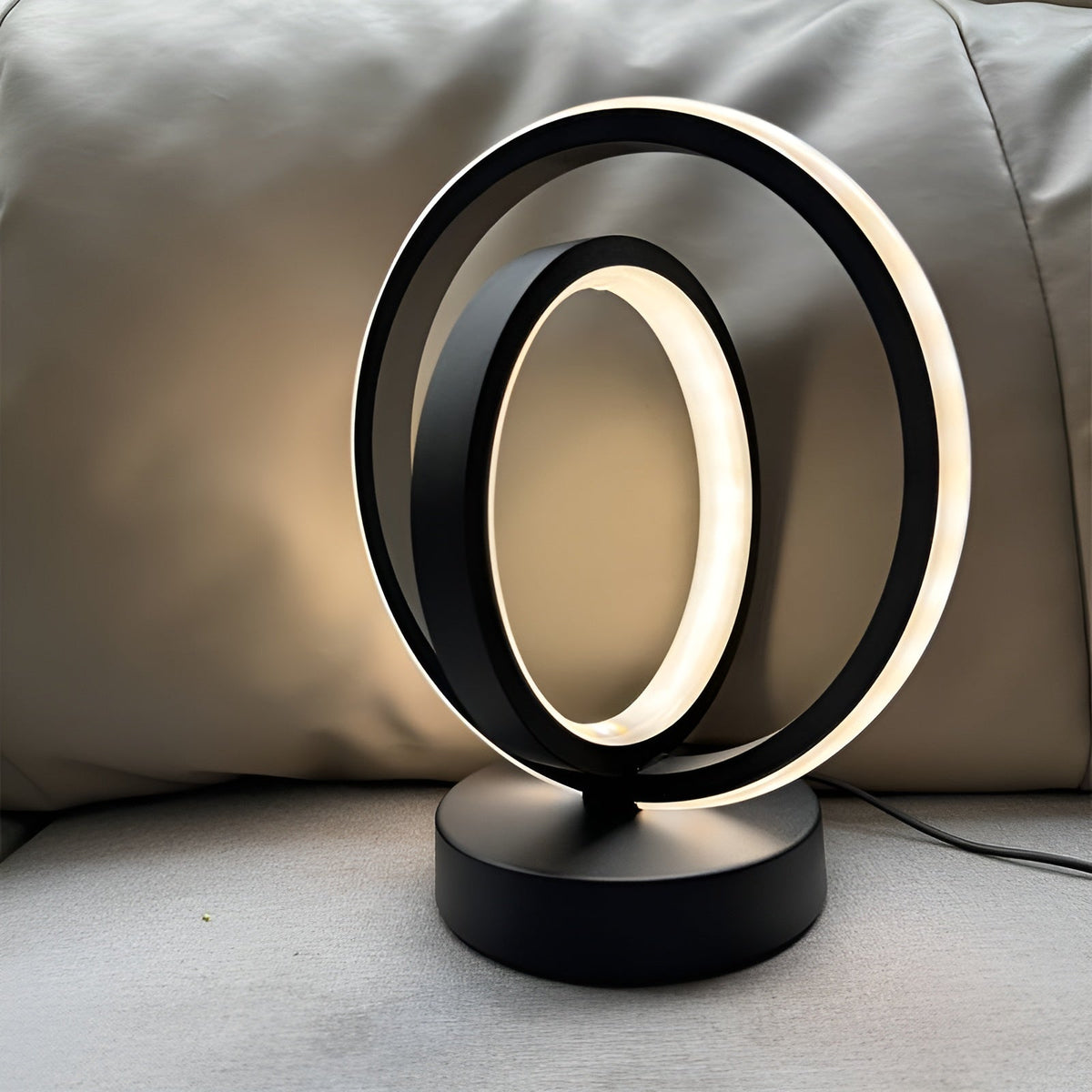 DreamLite Light - Modern Dimmable Metal Desk Lamp with USB