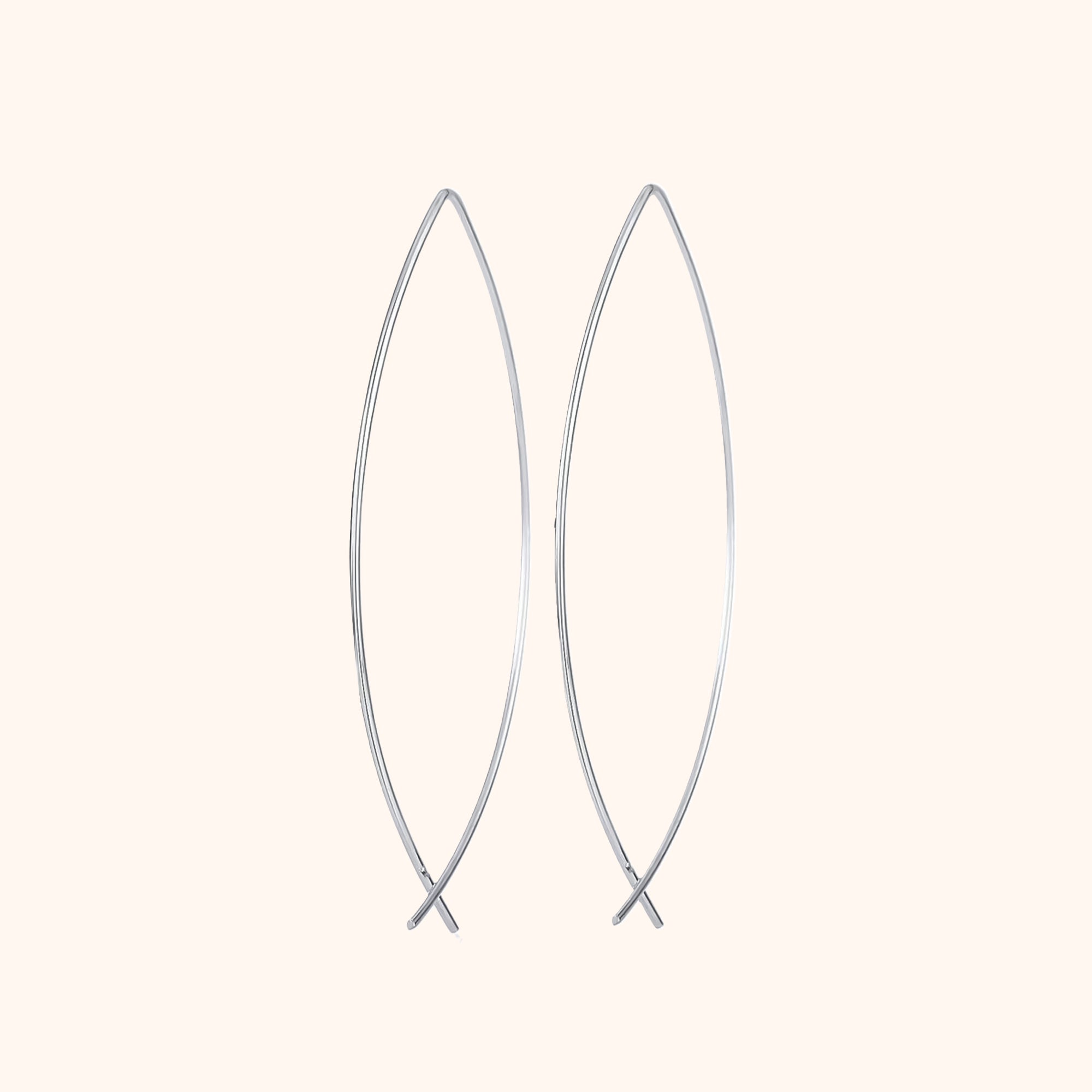Lina - Chic Lightweight Minimalist Silver Earrings