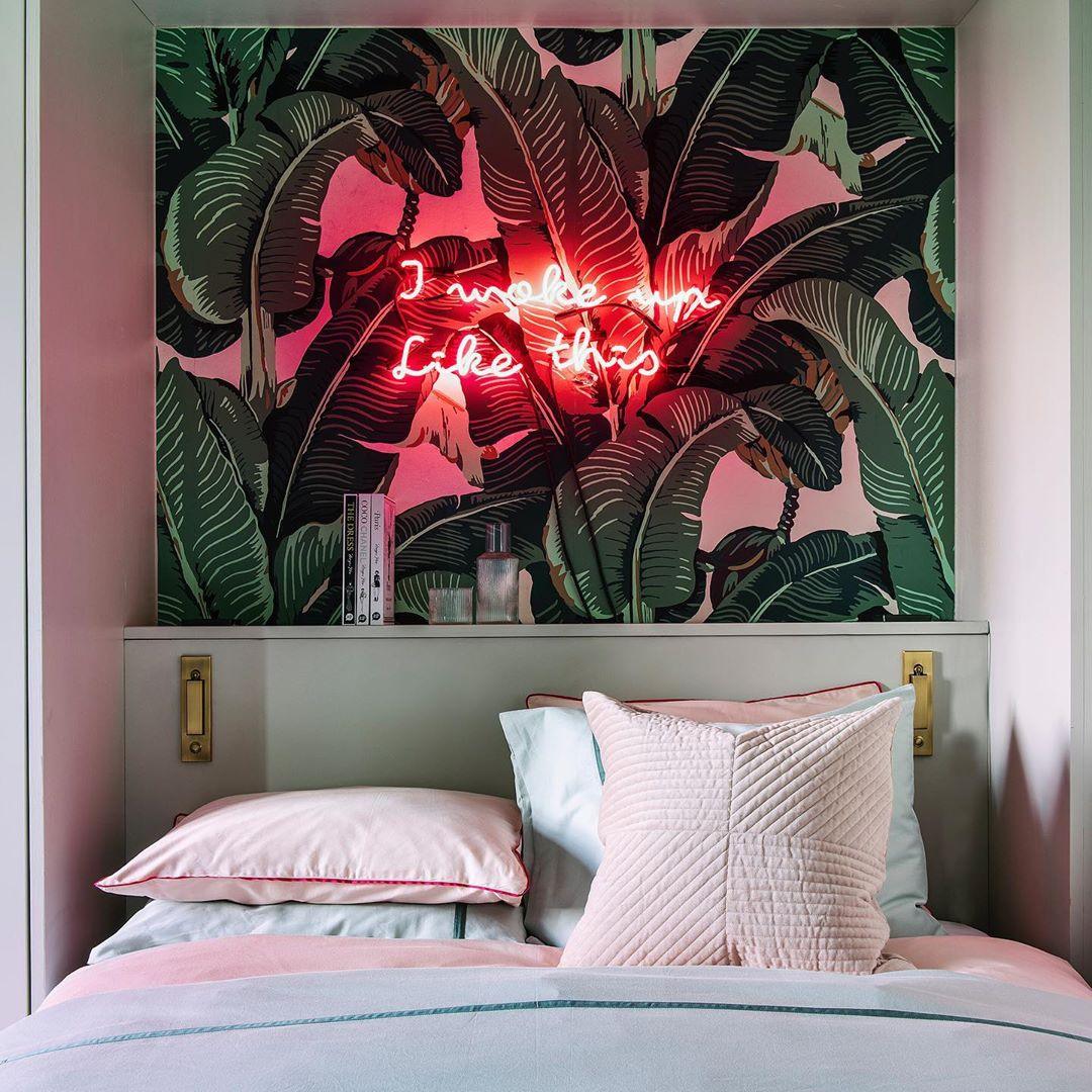 Embedded Light - Minimalist LED Bedside Wall Sconce