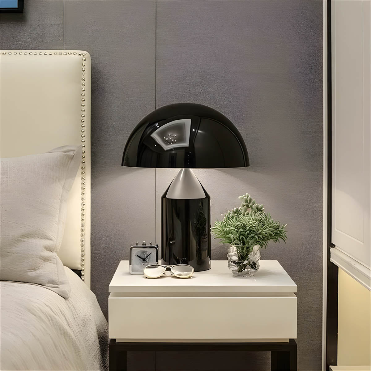 LuxeGlow Light - Elegant Pendant Light for Every Room