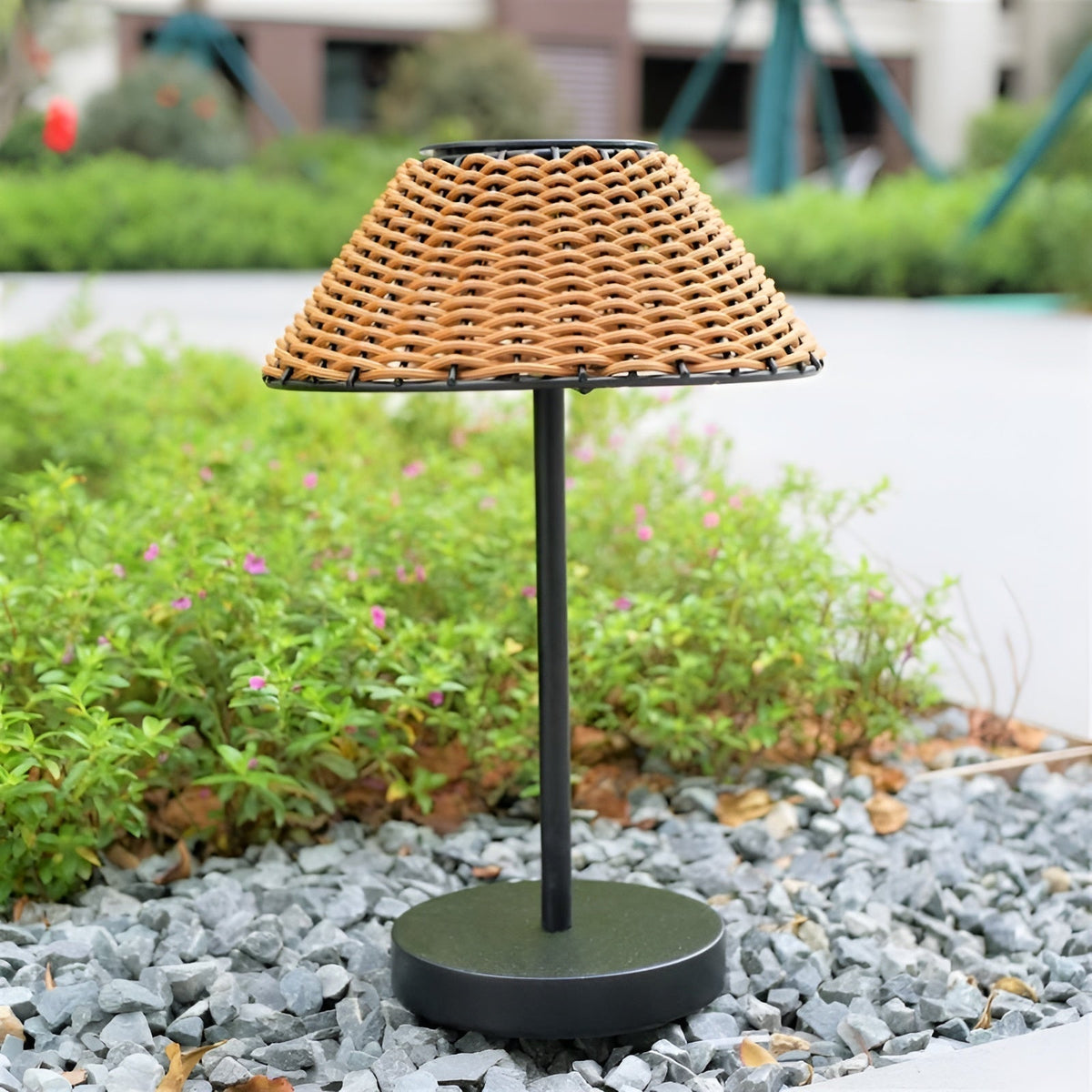 GardenWoven - Woven Solar Table Lamp for Garden and Balcony