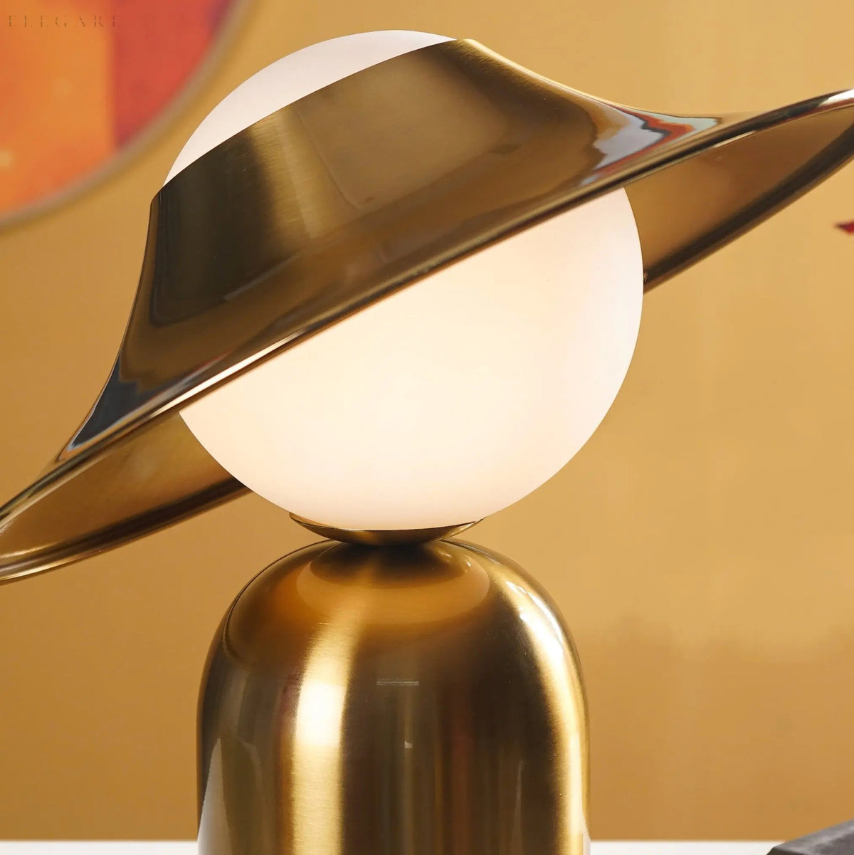 GoldSphere - Golden LED Table Lamp with Scandinavian Design