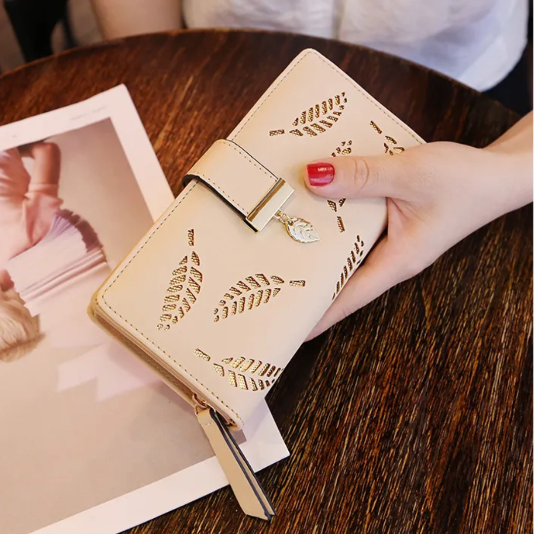 GoldenLeaf | Portefeuille en cuir PU avec design élégant et breloque dorée | Compact et pratique pour tous vos essentiels 10