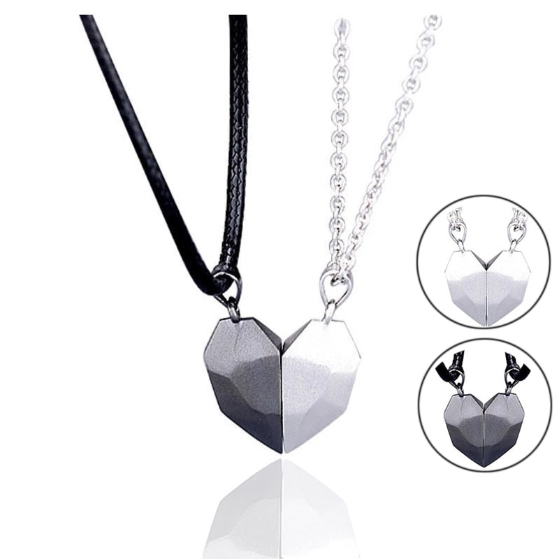 Lexy Couple Necklace - 2-in-1 Magnetic Necklace for Couples