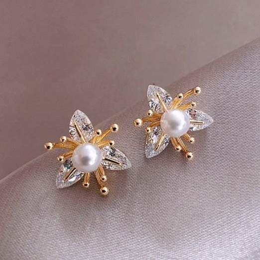 Leanne - Boucles d'oreilles fleur en cristal et perle