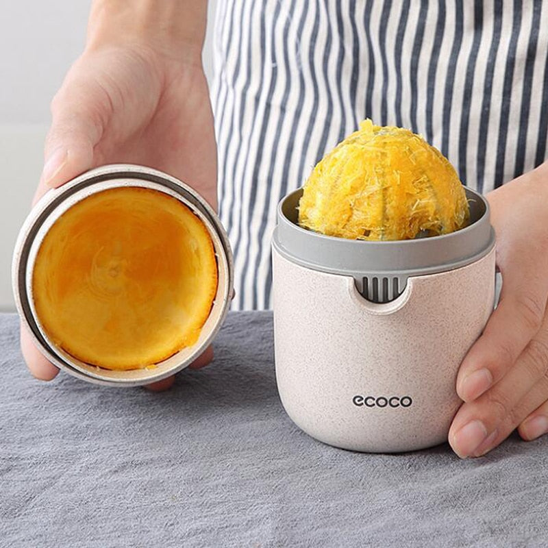 JuicySqueeze Juicer – Design Antidérapant Moderne