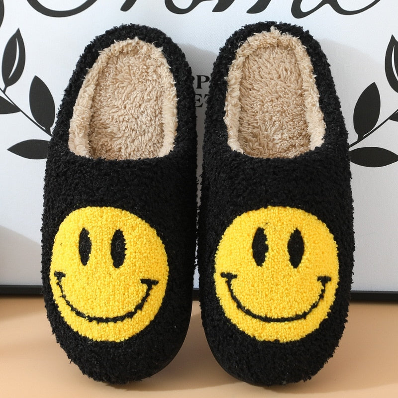 FluffySmile - Cozy Slippers to Keep Your Feet Warm