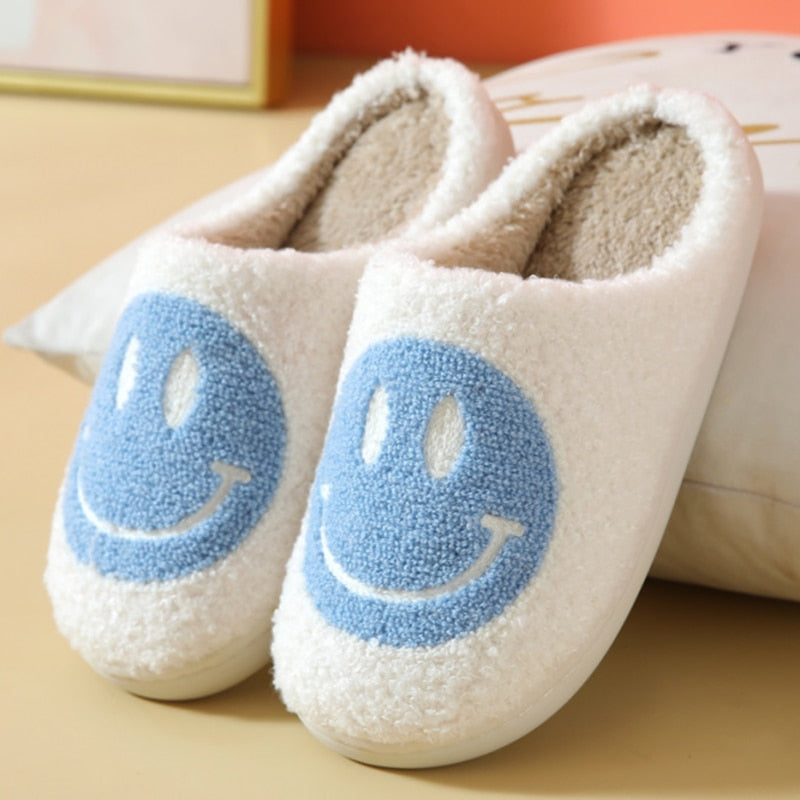 FluffySmile - Cozy Slippers to Keep Your Feet Warm