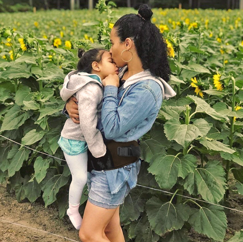 Hiptrust - Ergonomic Hip Seat Carrier for Effortless Baby Carrying