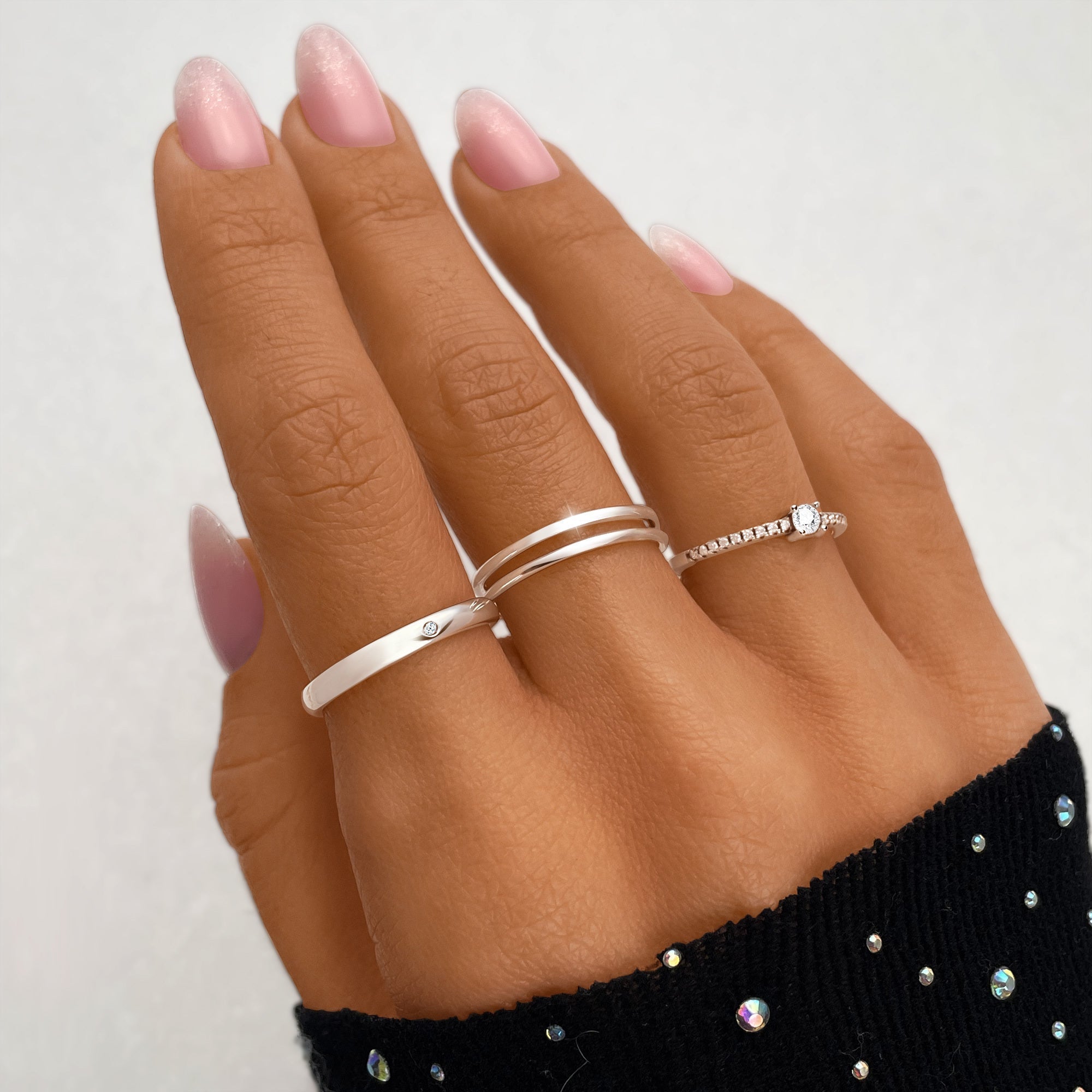 Sienna - Elegant Gold-Plated Ring with Dazzling Zirconia Centre