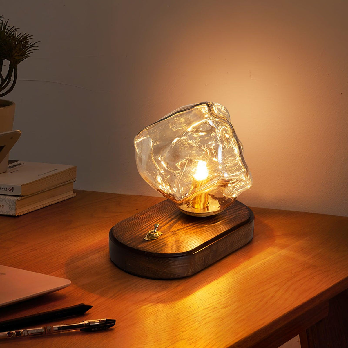 GlowCraft Table Lamp - Elegant Wireless Lamp with Motion Sensor